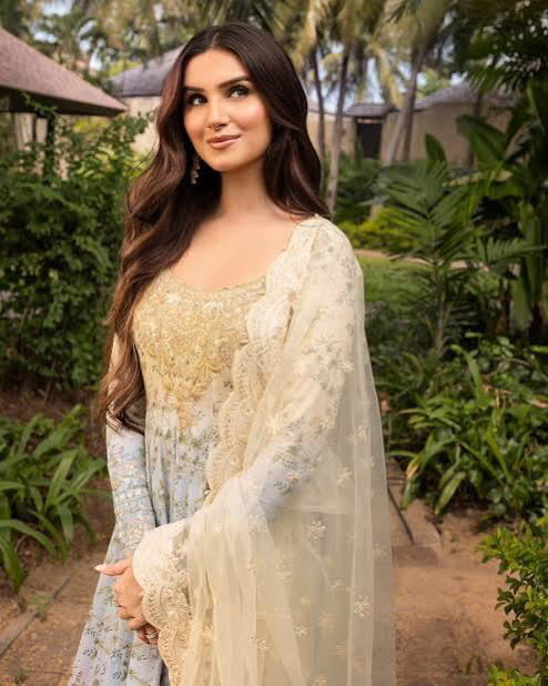 Pakistani designer Faiza Saqlain 10/10